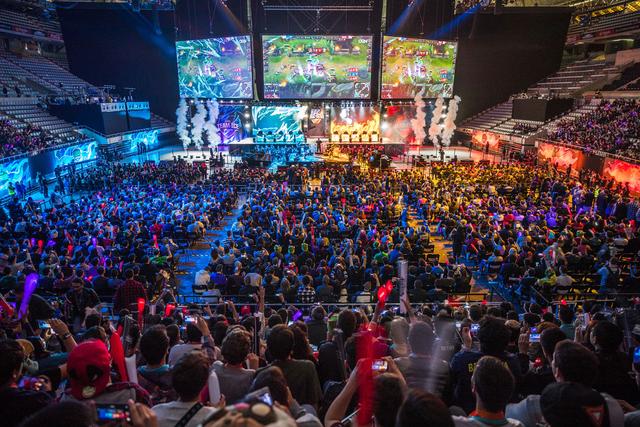 LPL第一赛段最数据：369拿下最高场均对位经济差，Elk最高分均补刀