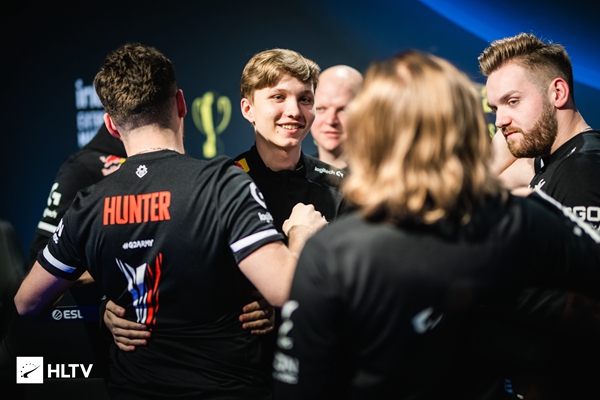 GOG遗憾告别2025年王者荣耀世界冠军杯