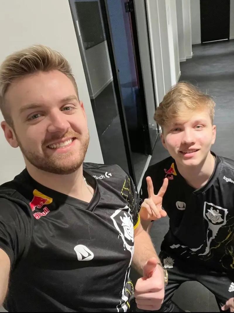 EDG 2-1 FPX：鏖战三局 EDG让一追二战胜FPX拿到季后赛门票